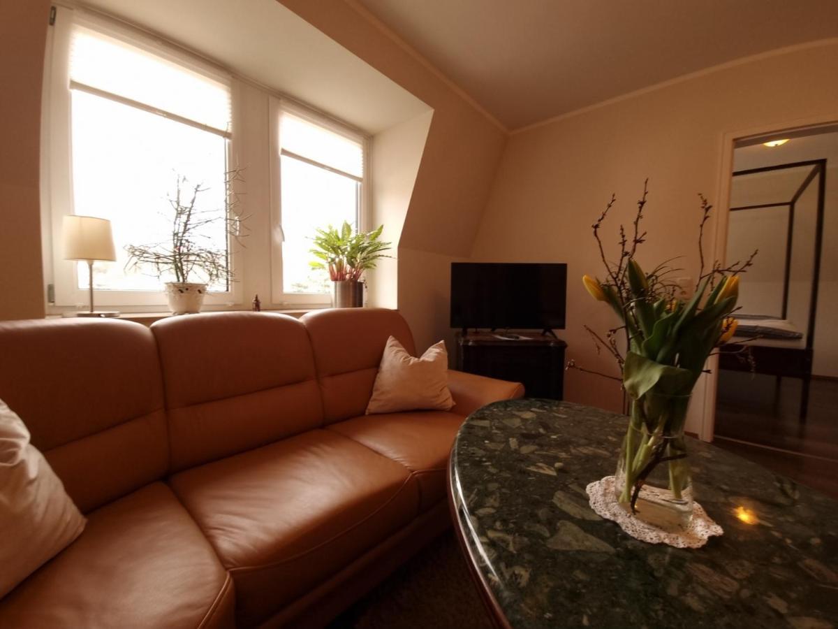 Ferienwohnung Elbhangblick - Fur 2 Personen Дрезден Экстерьер фото