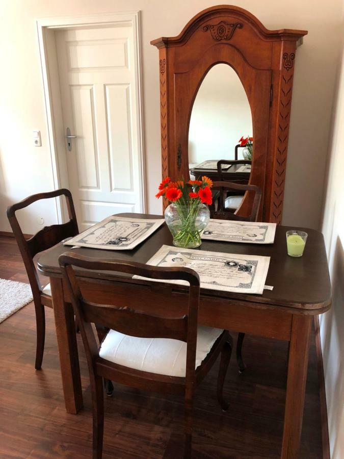 Ferienwohnung Elbhangblick - Fur 2 Personen Дрезден Экстерьер фото